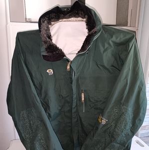 Mountain Hardware XL raincoat rain jacket. Army Green